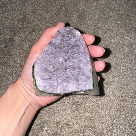 Purple Amethyst Decor - Picture 8 of 8